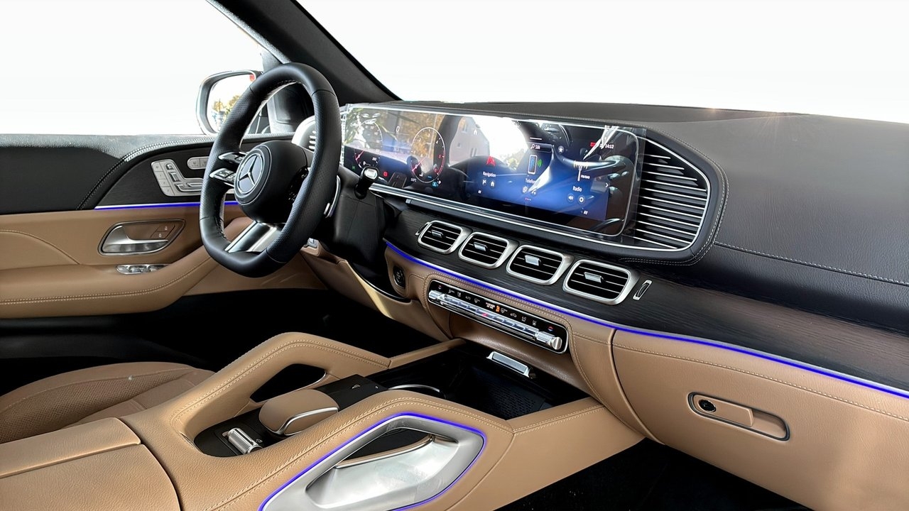Mercedes-Benz GLS 2026, photo 5/9