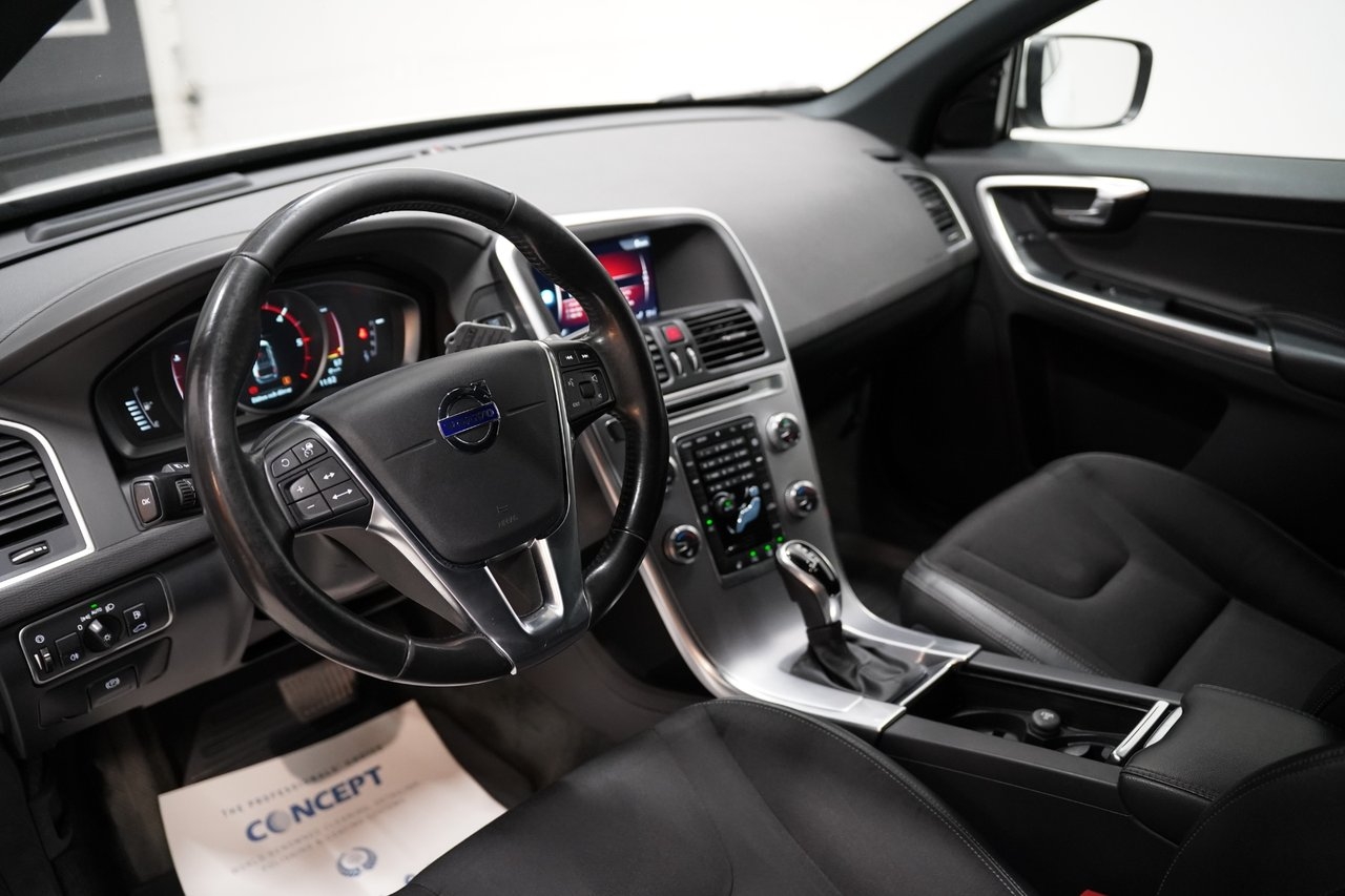 Volvo XC60 D3 Momentum 2017, bild 7/10