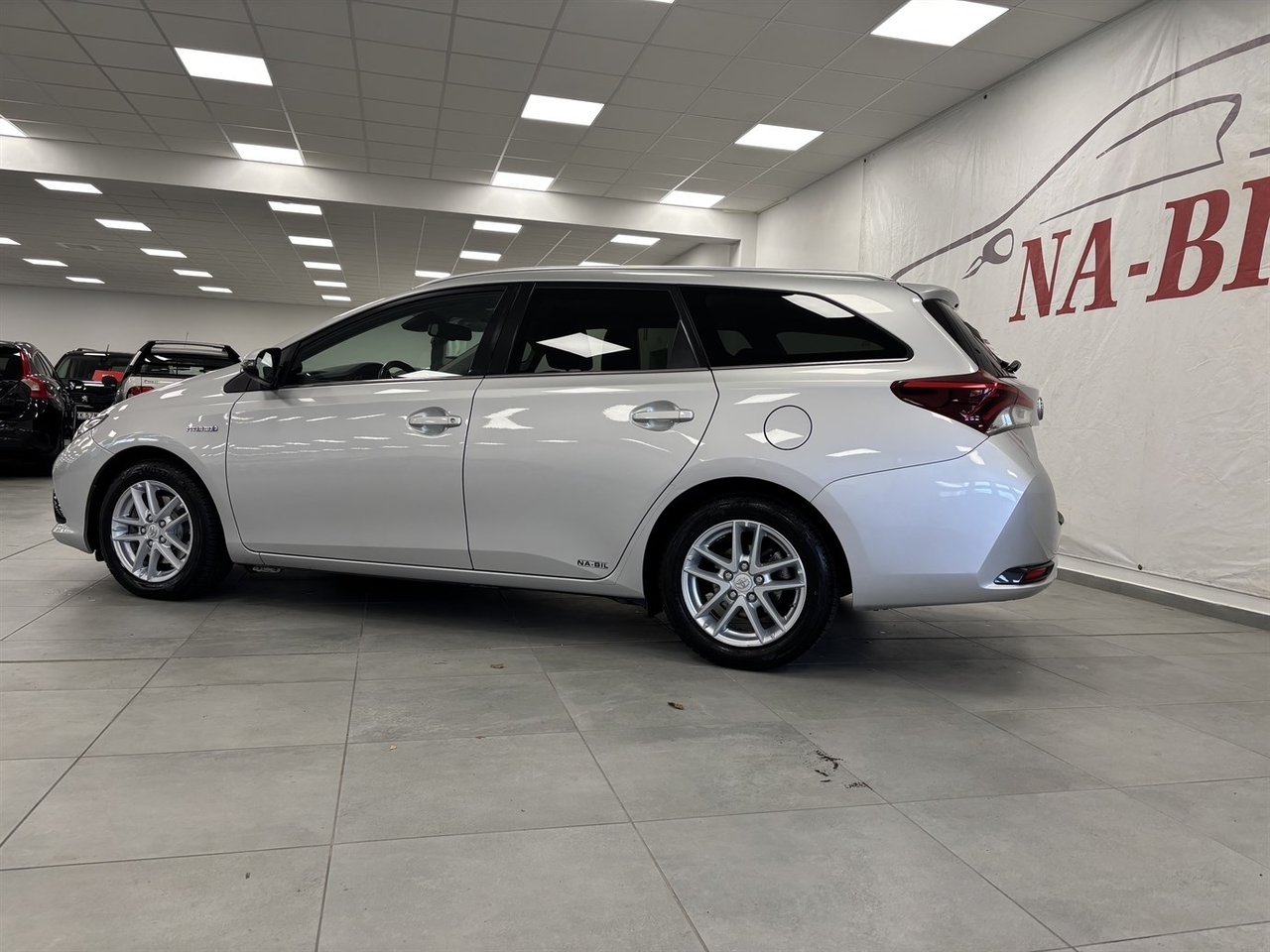 Toyota Auris 1.8 Hybrid 2017, kuva 4/10