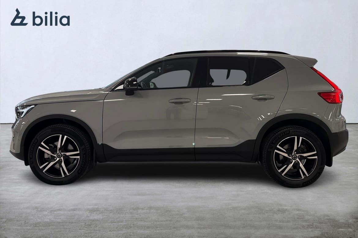 Volvo XC40 B3 Plus Dark 2025, bild 3/10