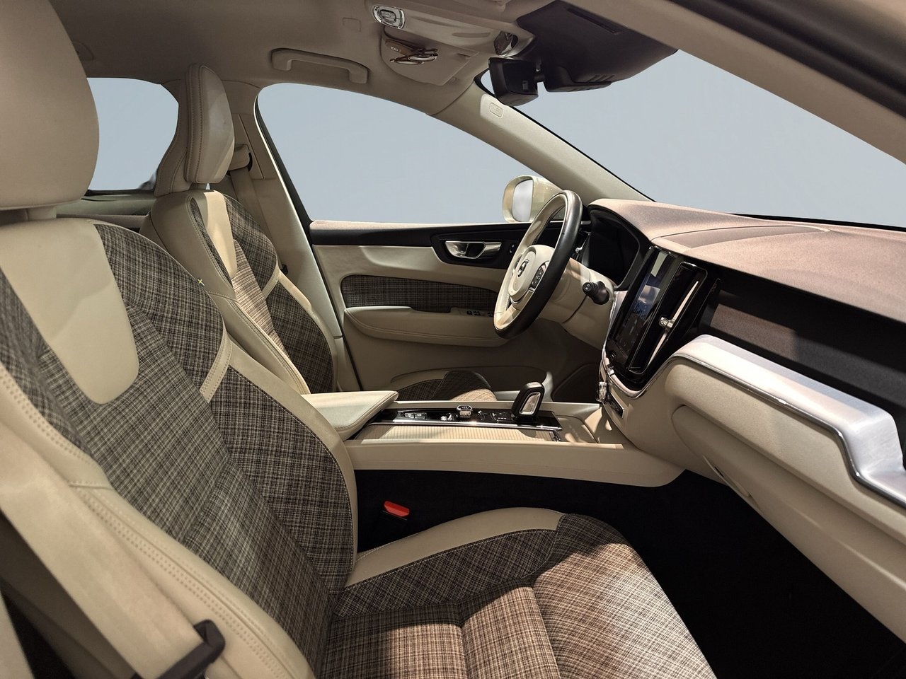 Volvo XC60 Momentum 2020, kuva 10/10