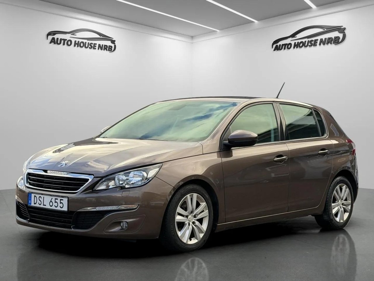 Peugeot 308 BlueHDi 120 Active 2014, bild 2/10