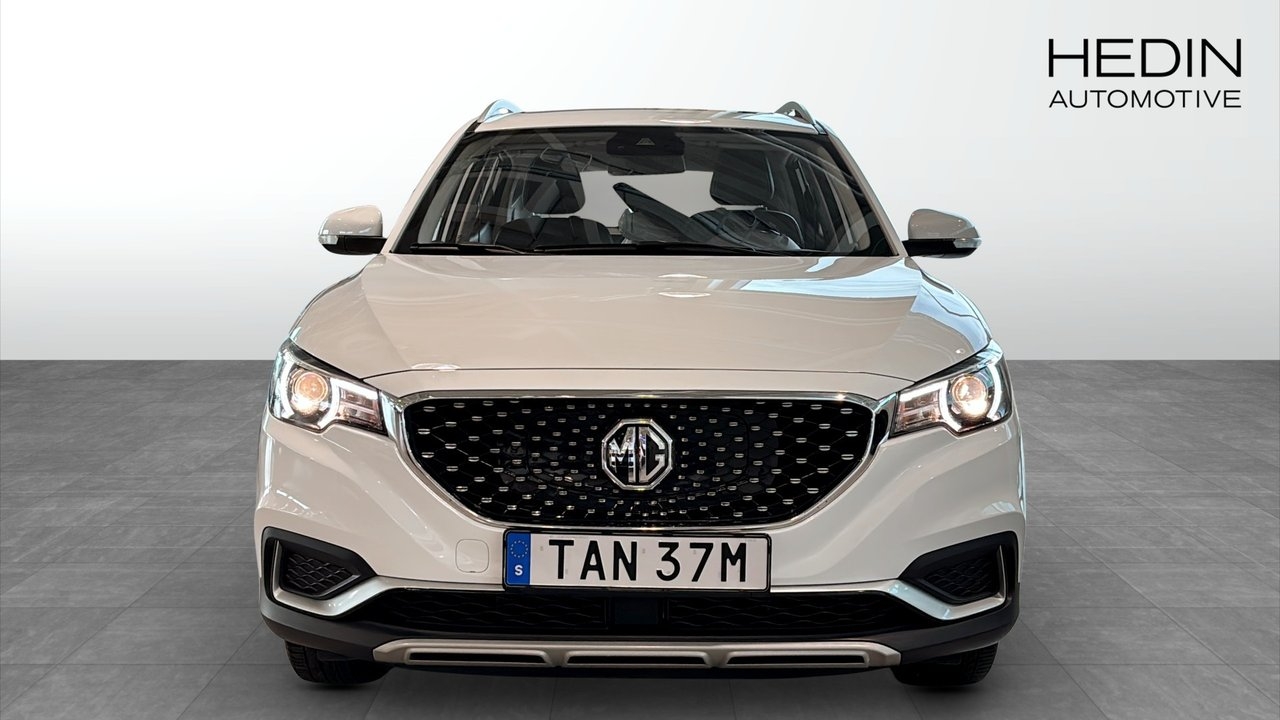 MG ZS EV Luxury 2020, bild 2/12