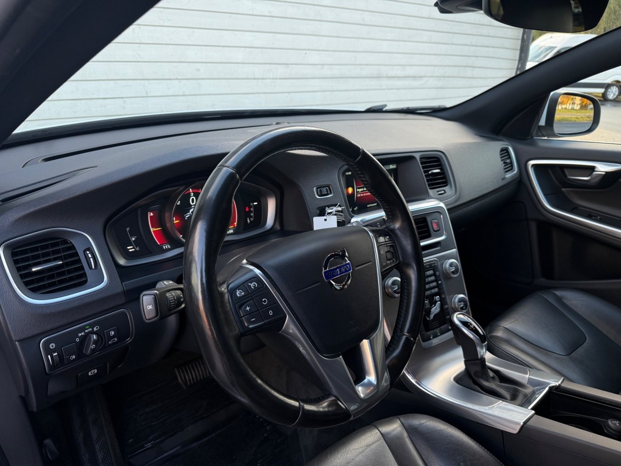 Volvo V60 D4 Summum 2016, bild 7/10