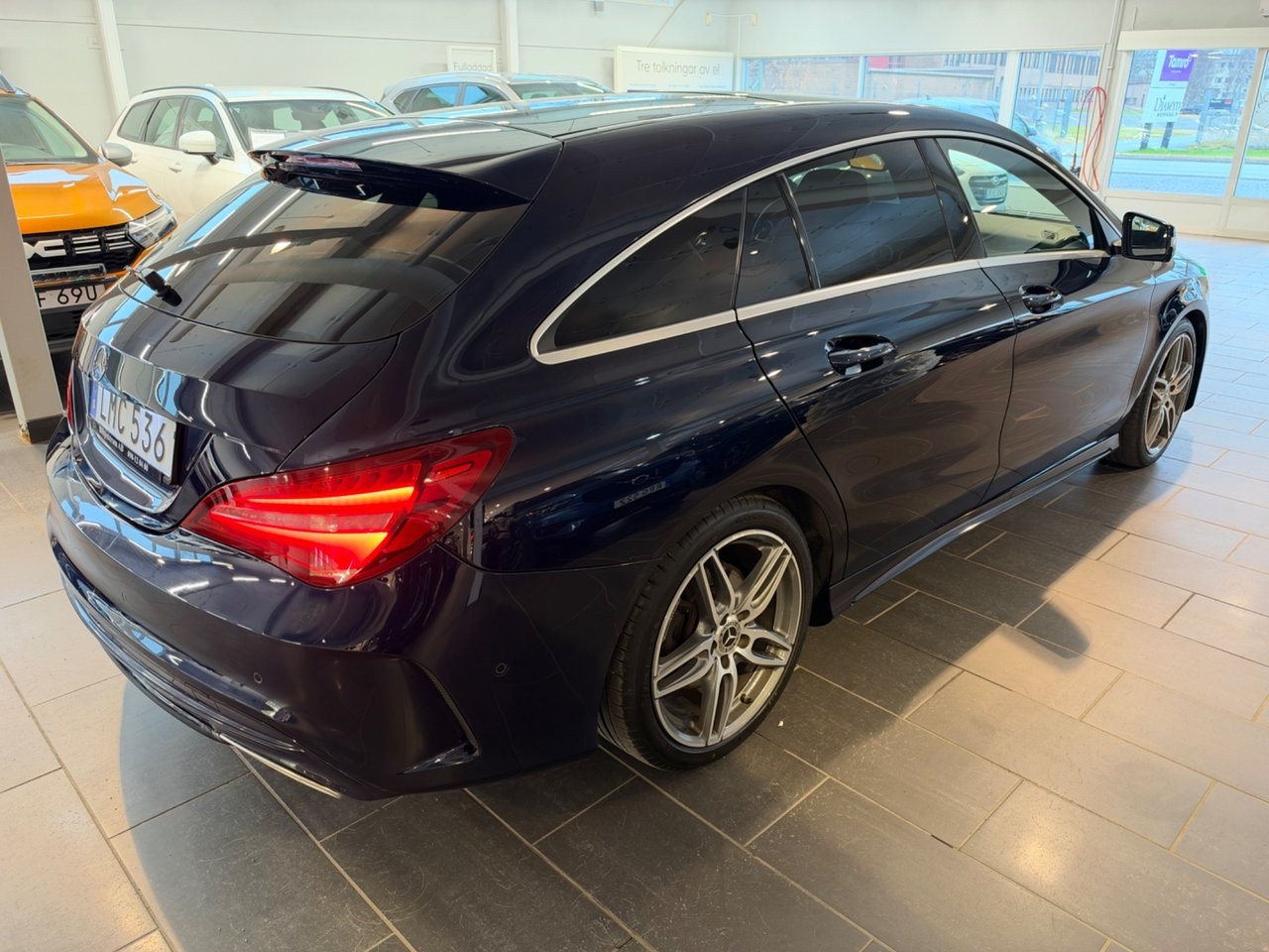 Mercedes-Benz CLA 220 AMG Line 2018, photo 6/10