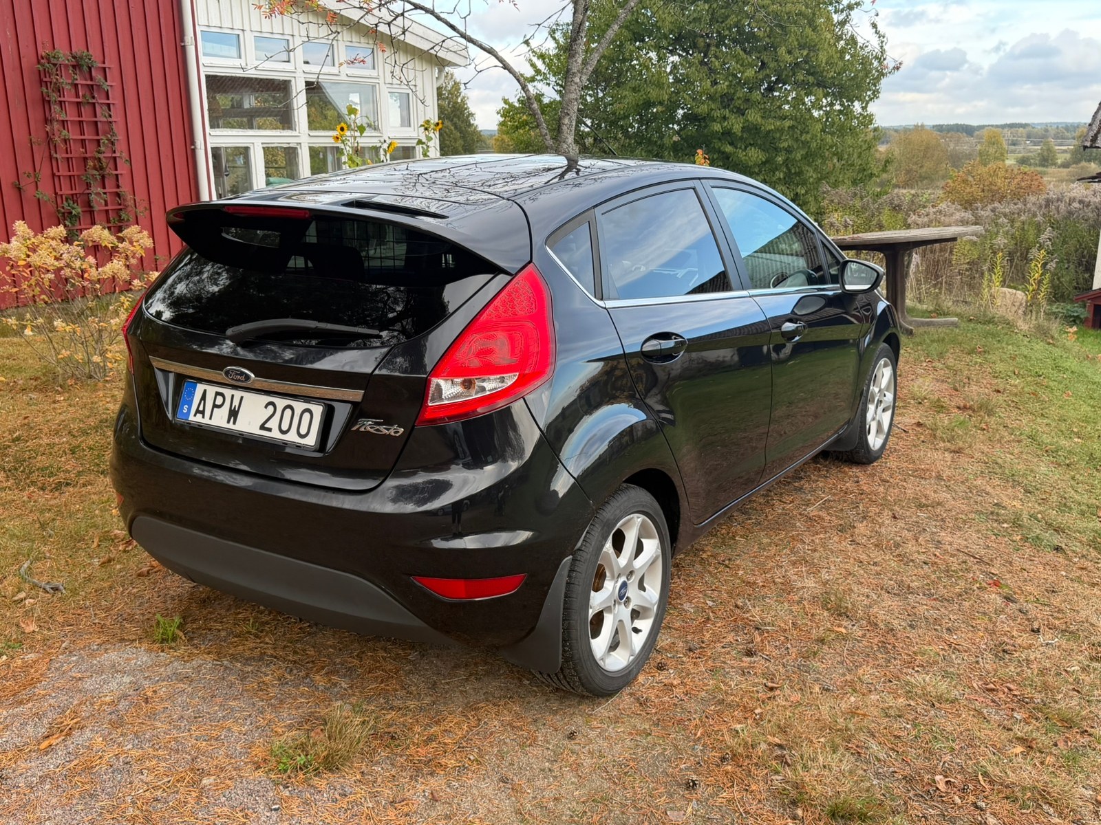 Ford Fiesta 1.4 2011, bild 2/5