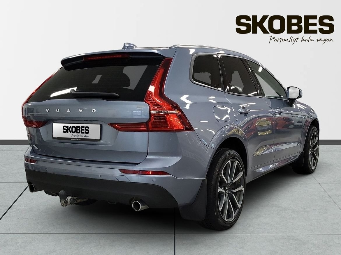 Volvo XC60 Momentum 2018, bild 7/10