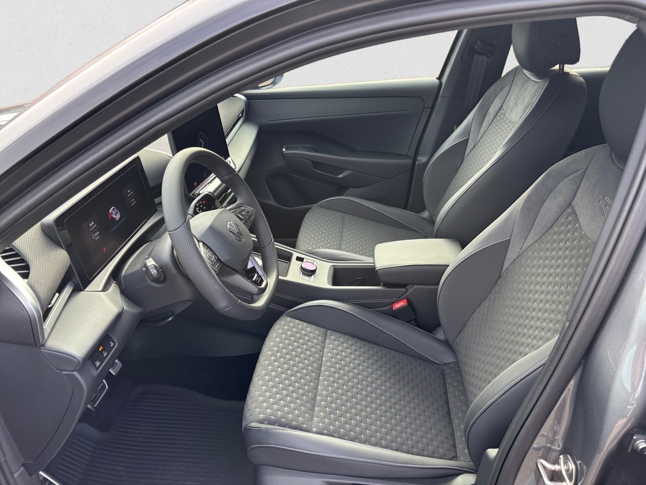 Volkswagen T-Roc 1.5 eTSI R-Line 2027, bild 7/9