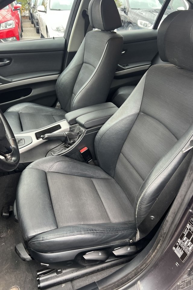 BMW 325xi Advantage Comfort 2007, kuva 10/10