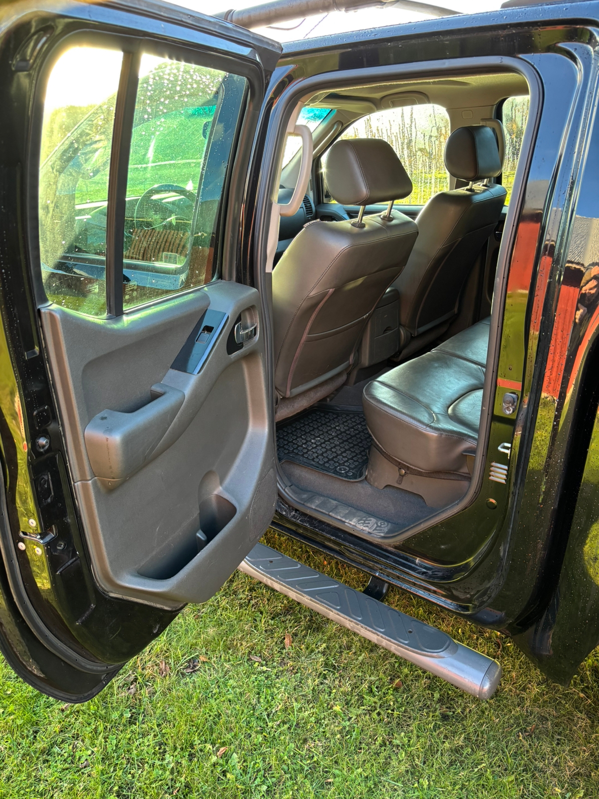 Nissan Navara 2.5 dCi 2008, bild 5/9