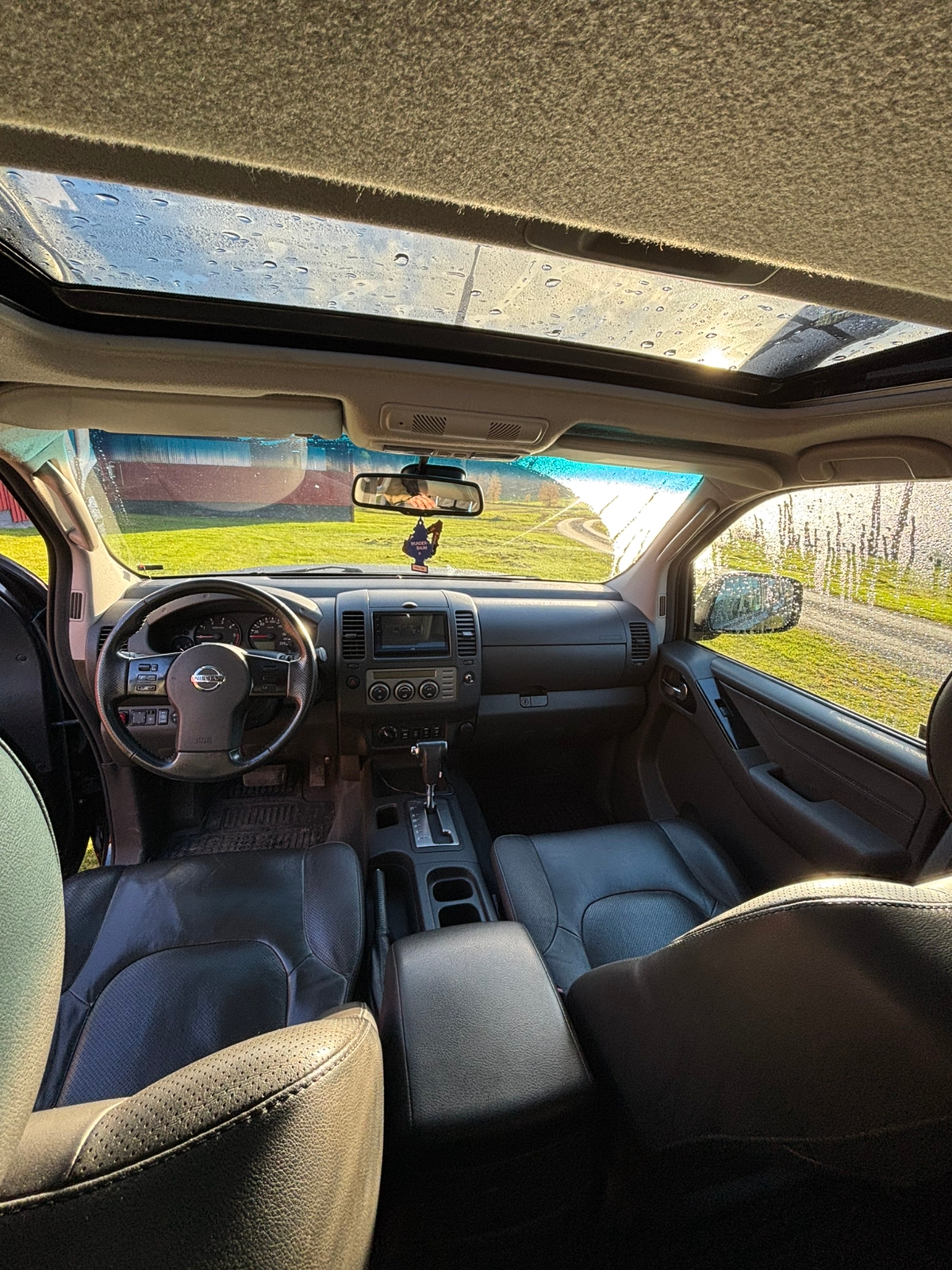 Nissan Navara 2.5 dCi 2008, bild 7/9