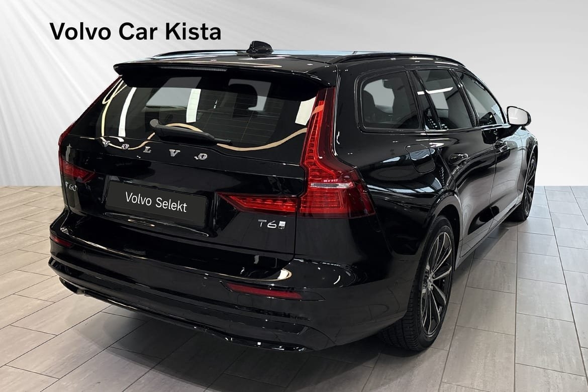 Volvo V60 T6 Plus Dark Nordic 2026, photo 5/10