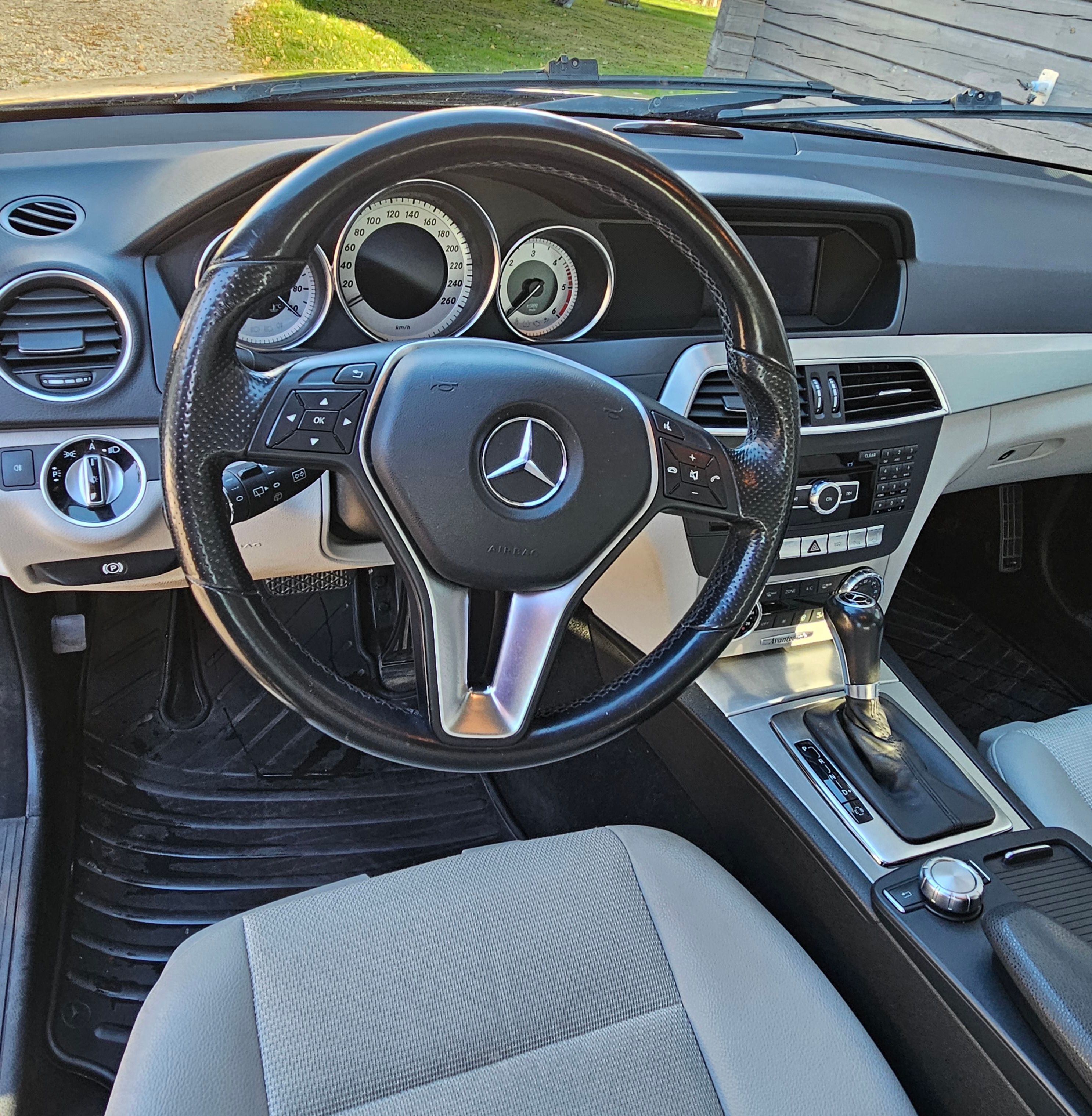 Mercedes-Benz C 220 CDI 2012, bild 5/6