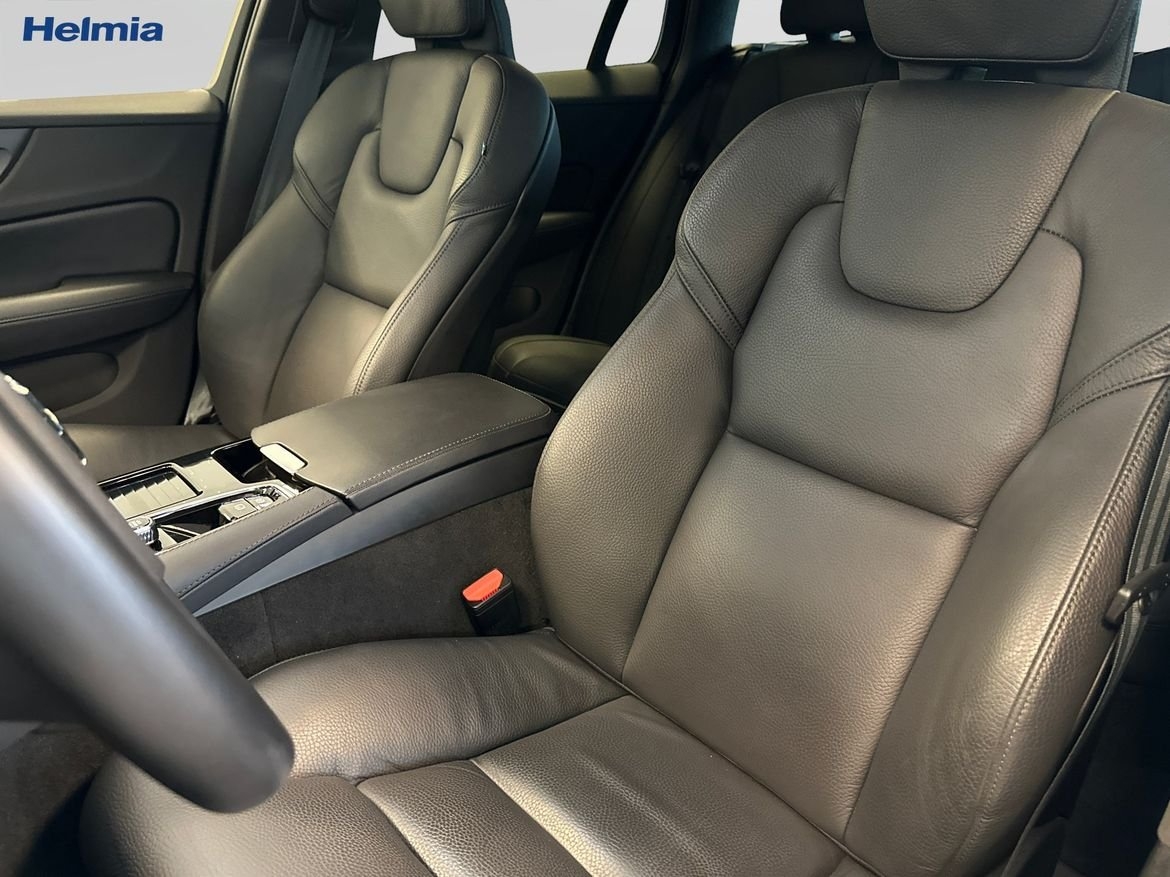 Volvo V60 T6 Plus Dark Nordic 2025, bild 9/10