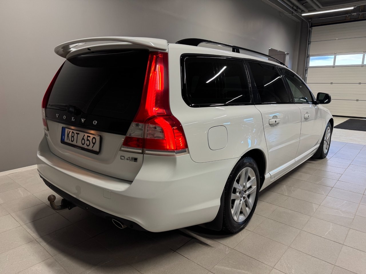 Volvo V70 D4 Sport Classic 2016, bild 3/10