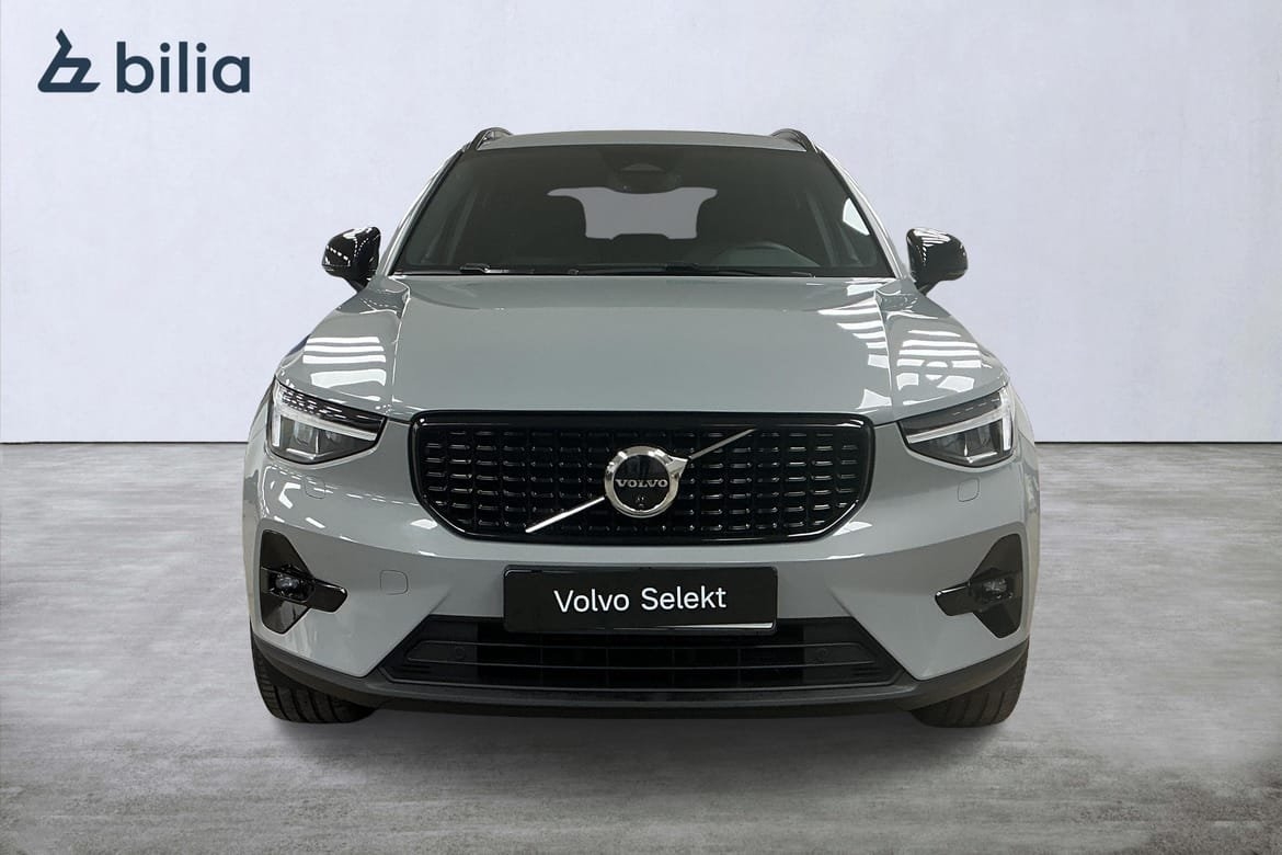 Volvo XC40 B3 Plus Dark 2025, bild 6/10
