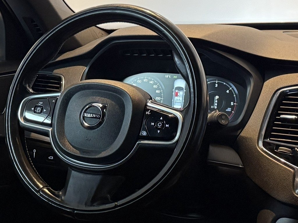 Volvo XC90 D5 Inscription 2016, kuva 9/10