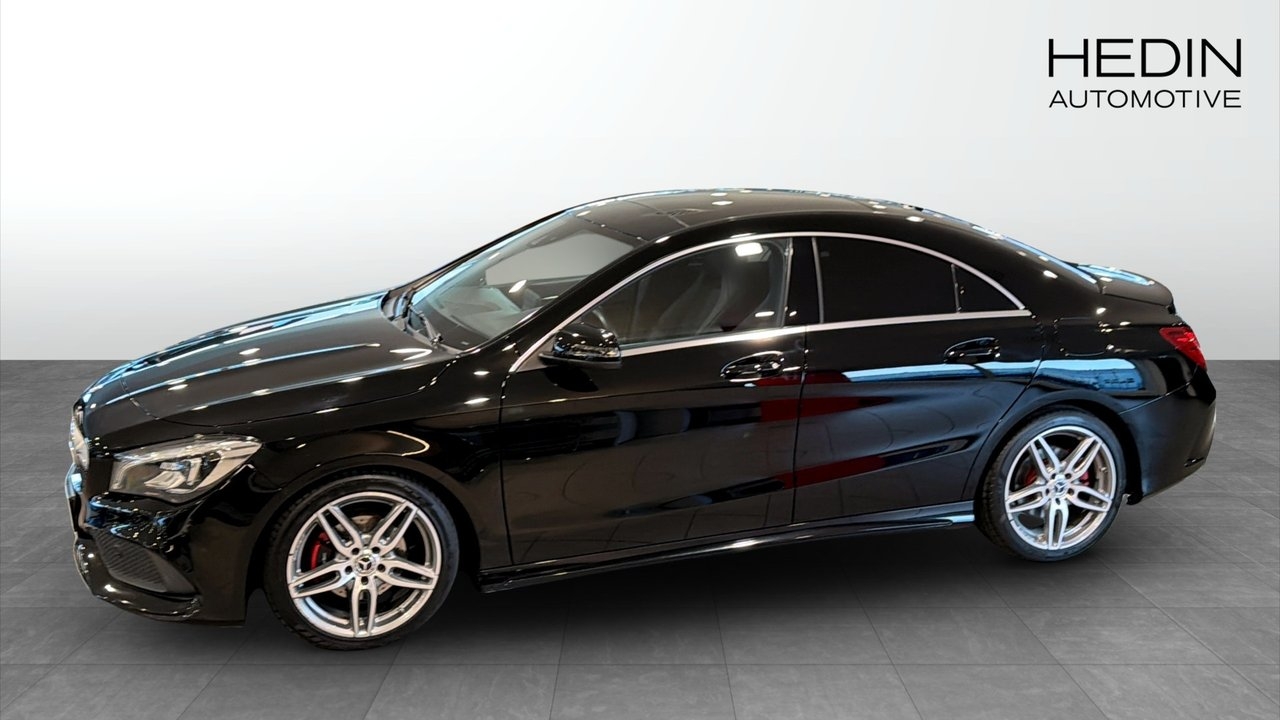Mercedes-Benz CLA 180 AMG Line 2018, photo 6/8