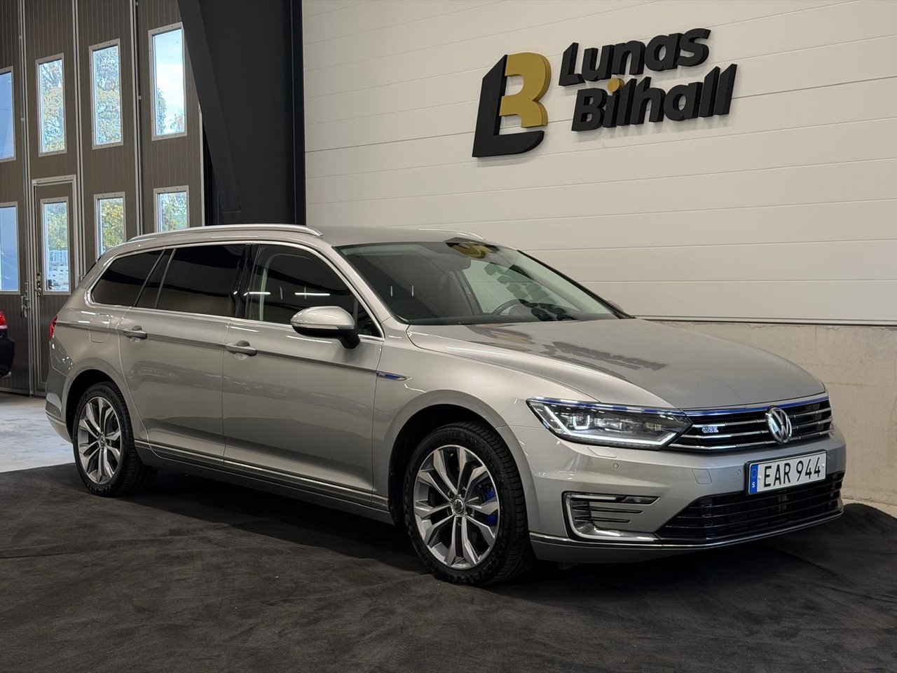Volkswagen Passat GTE 2017, bild 5/10
