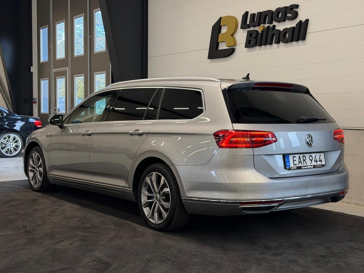 Volkswagen Passat GTE 2017, bild 4/10