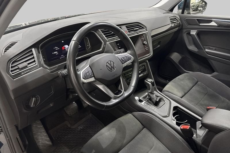 Volkswagen Tiguan Elegance 2024, bild 7/10