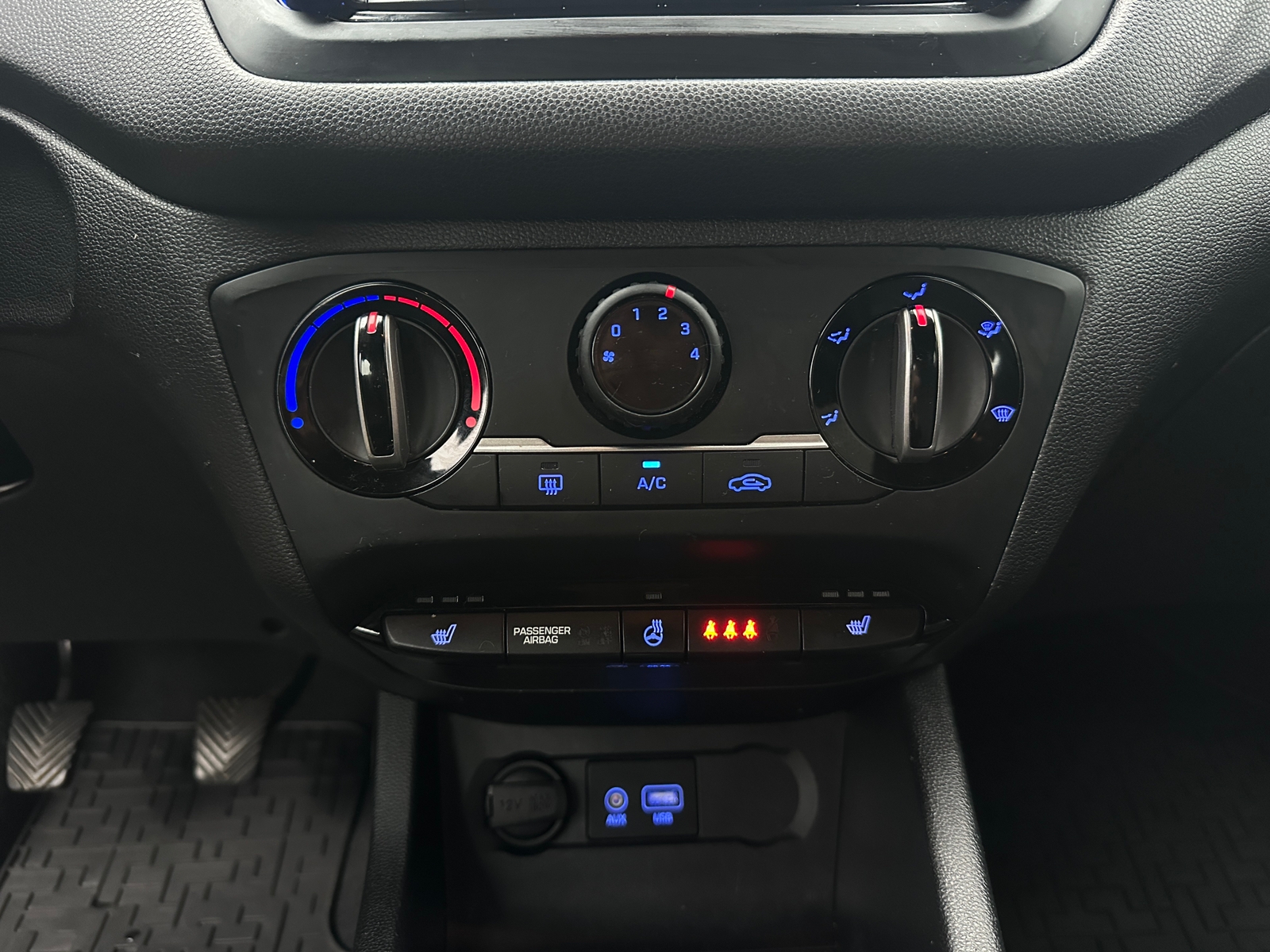 Hyundai i20 1.2 2018, bild 8/8