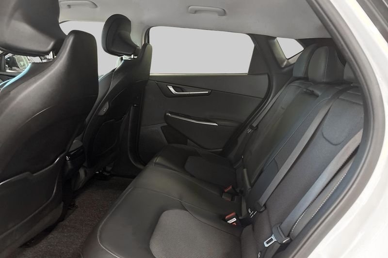 Kia EV6 77.4 kWh 2023, bild 9/10
