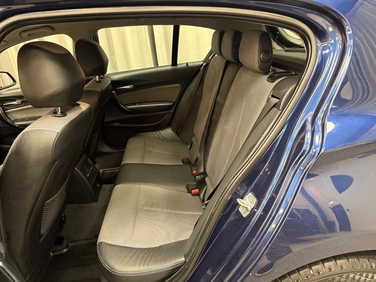 BMW 118d Urban Line 2013, bild 7/10