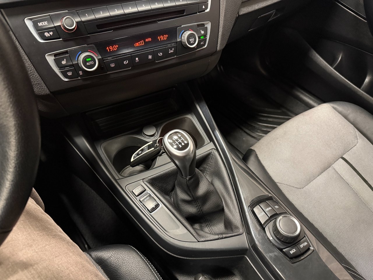 BMW 118d Urban Line 2013, kuva 10/10