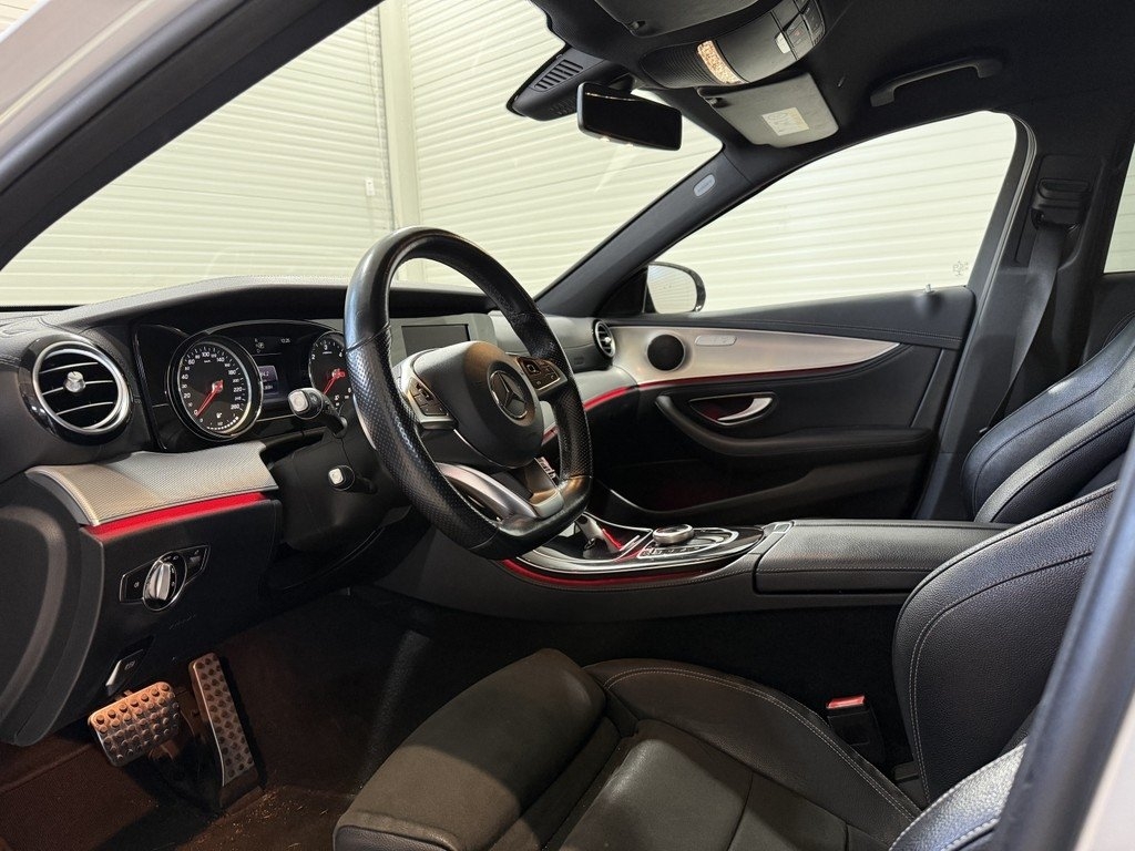 Mercedes-Benz E 220 d AMG 2017, kuva 5/10