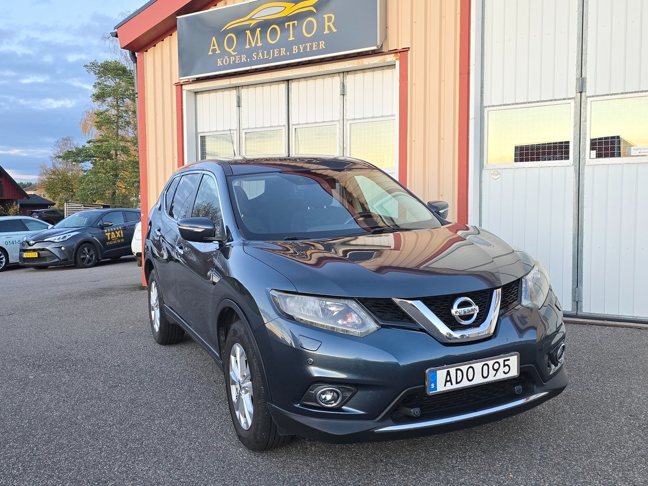 Nissan X-Trail 1.6 dCi 2014, bild 2/10