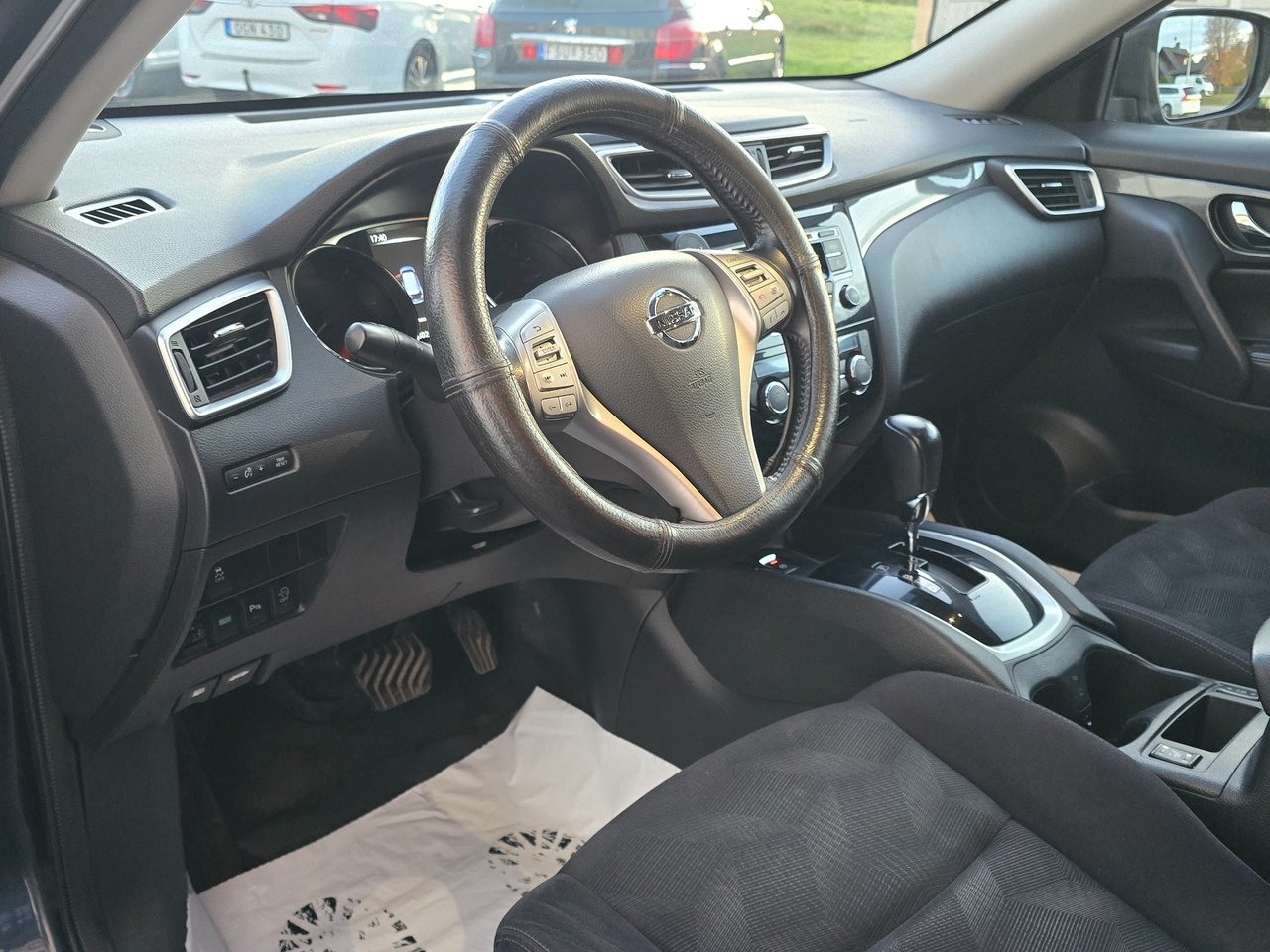 Nissan X-Trail 1.6 dCi 2014, bild 7/10