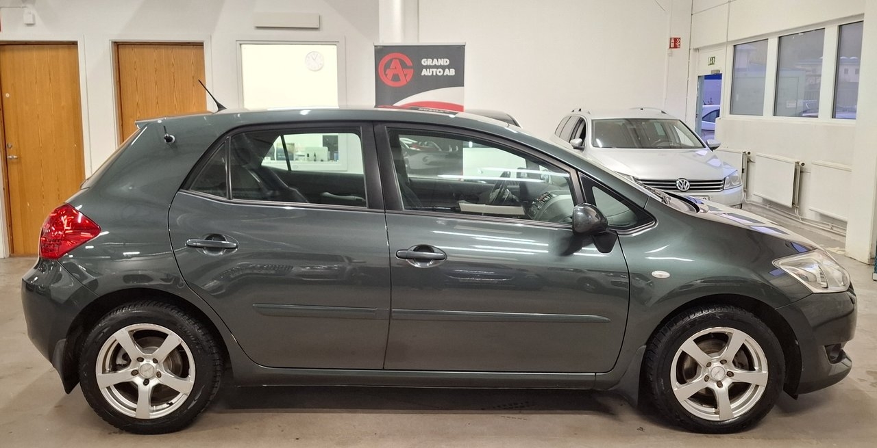 Toyota Auris 1.6 2008, kuva 6/10