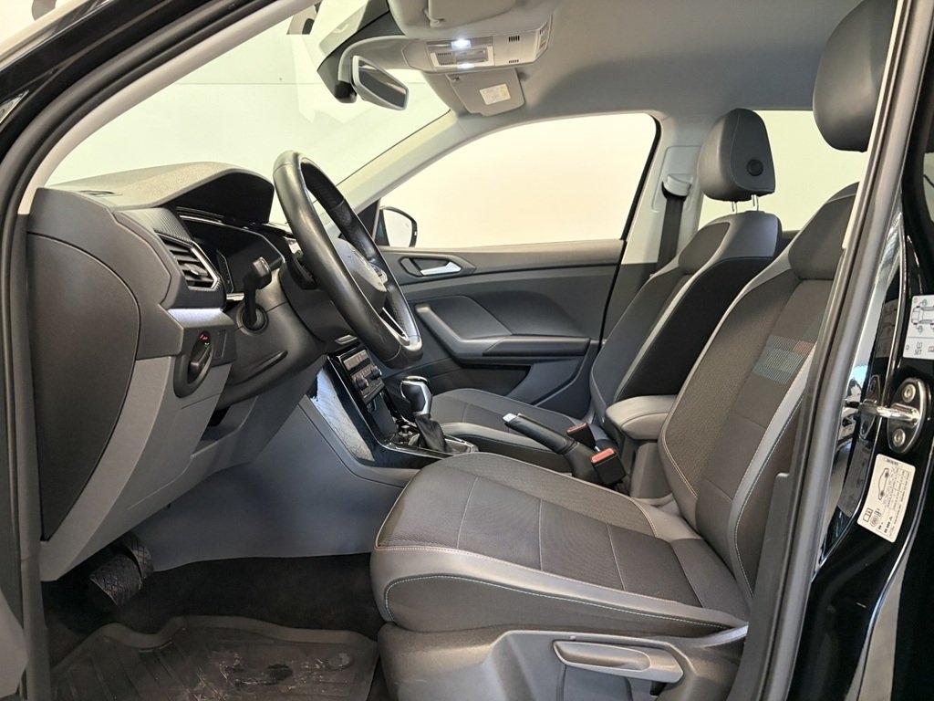 Volkswagen T-Cross 1.0 TSI 2020, bild 7/10
