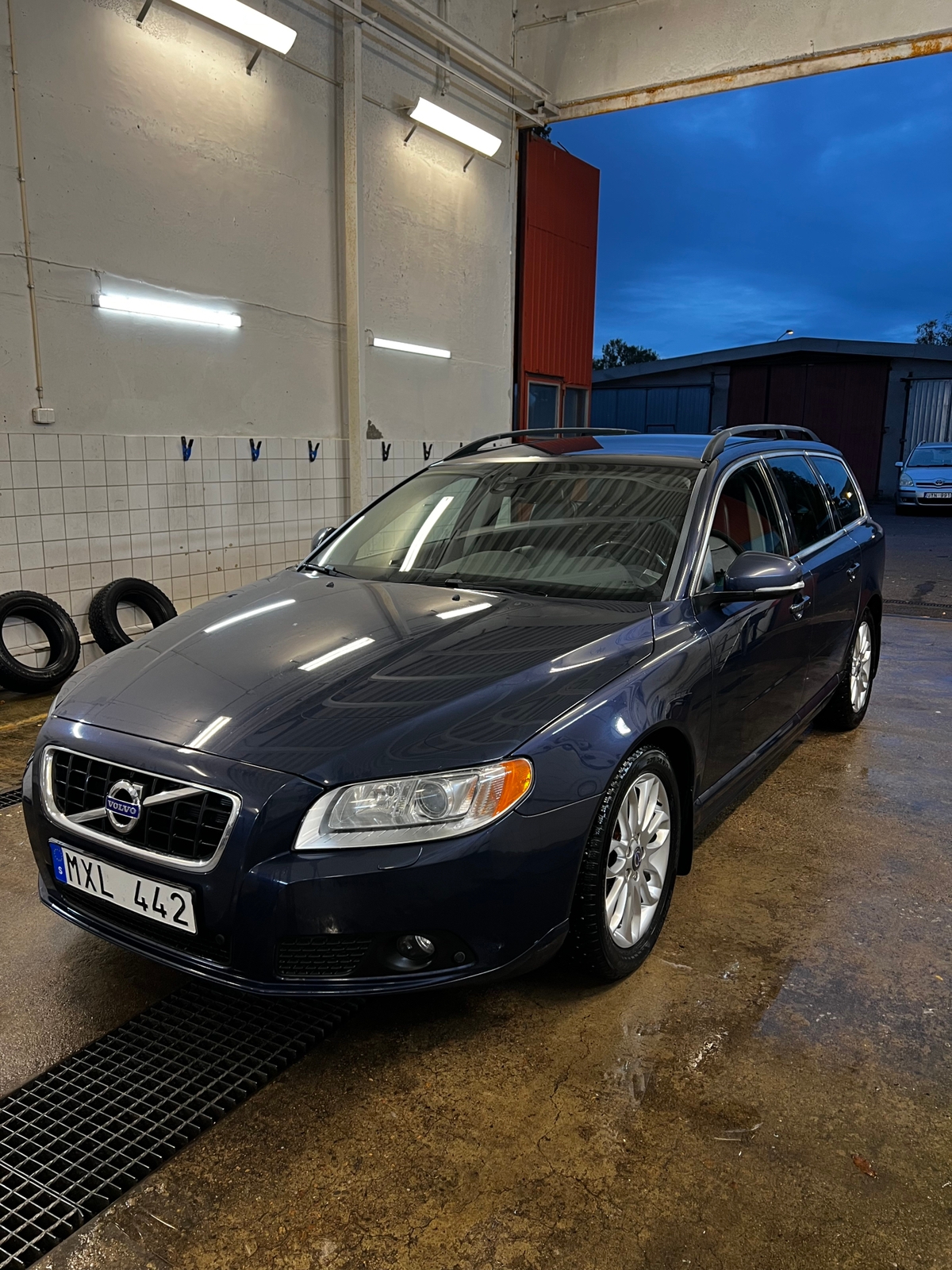 Volvo V70 2013, bild 2/8