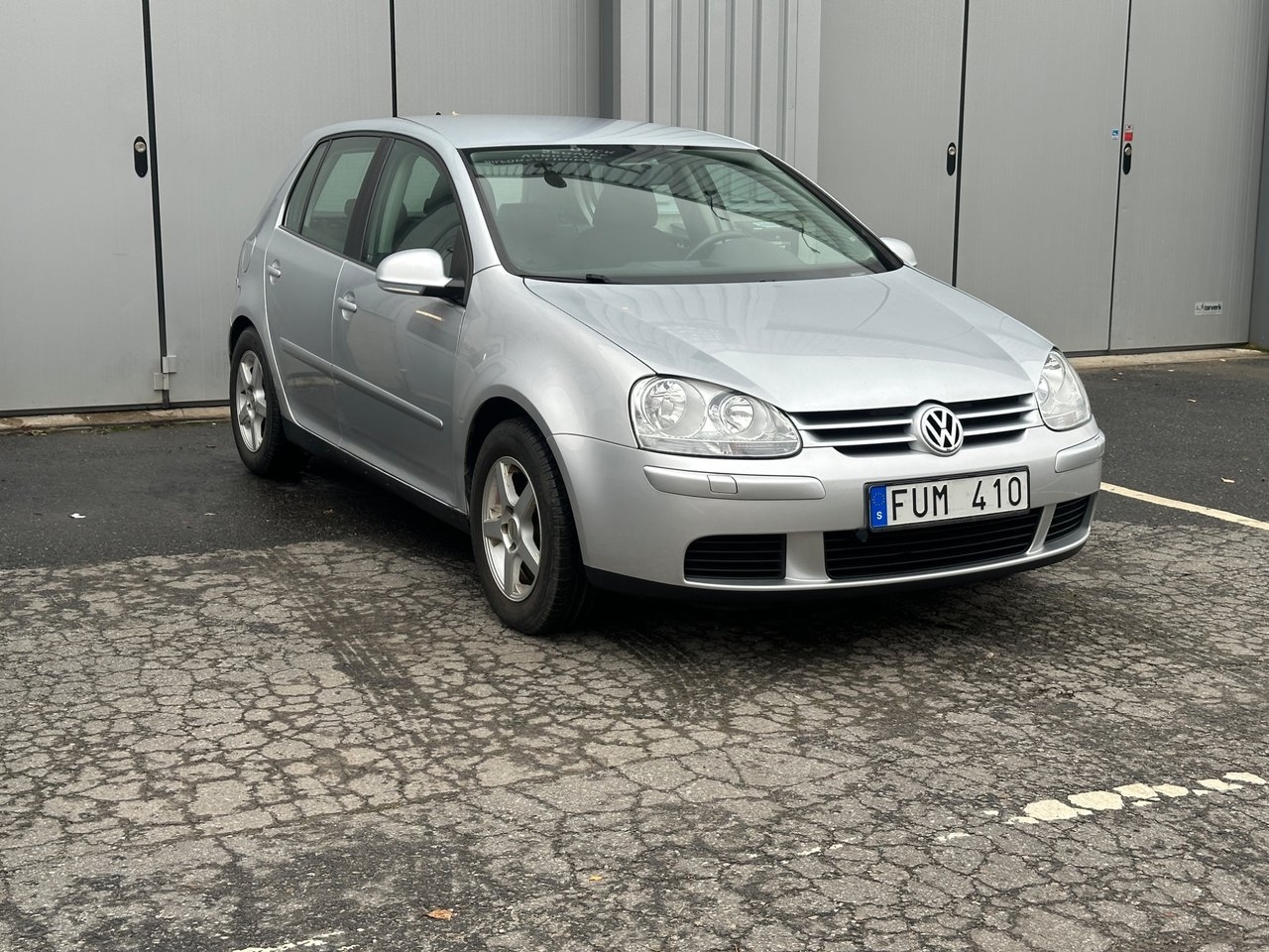 Volkswagen Golf 1.6 Trendline 2008, kuva 2/10