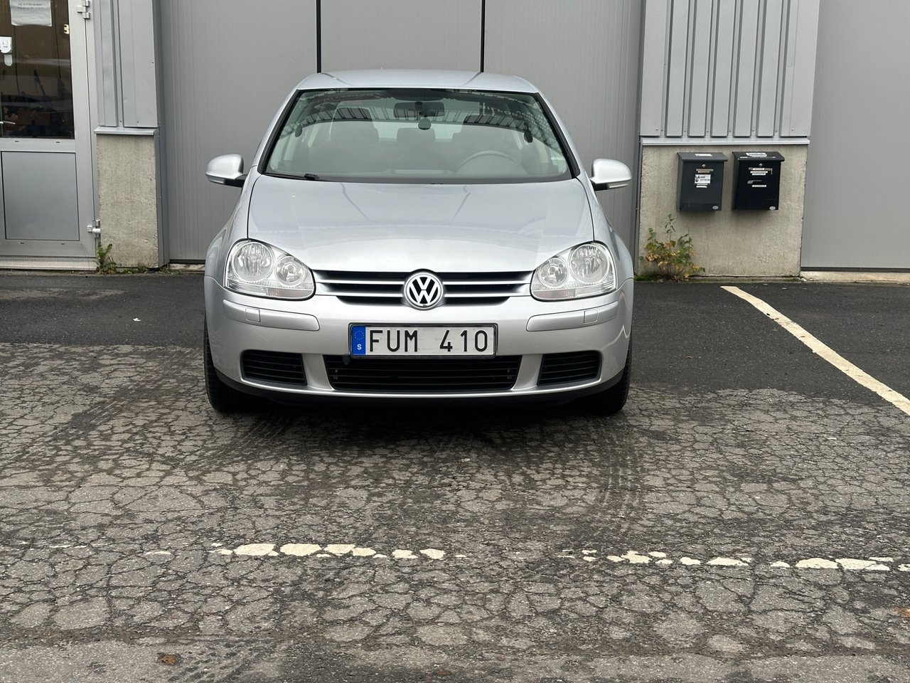Volkswagen Golf 1.6 Trendline 2008, kuva 5/10