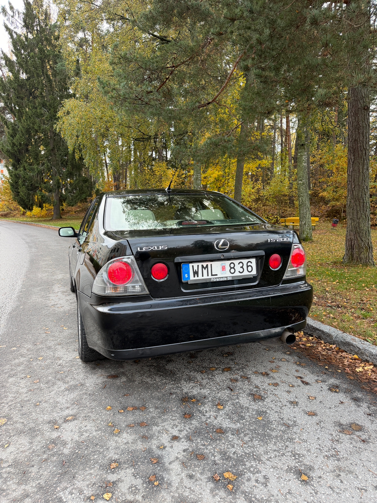 Lexus IS 200 2005, photo 4/6