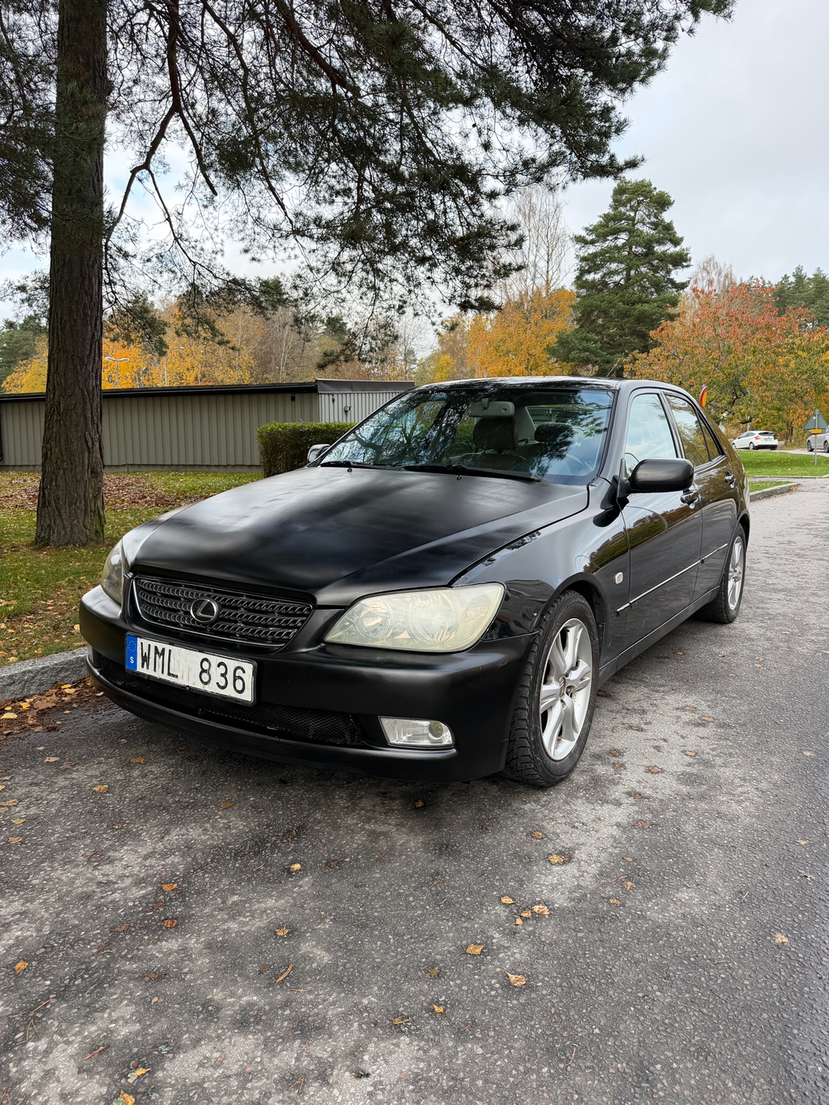 Lexus IS 200