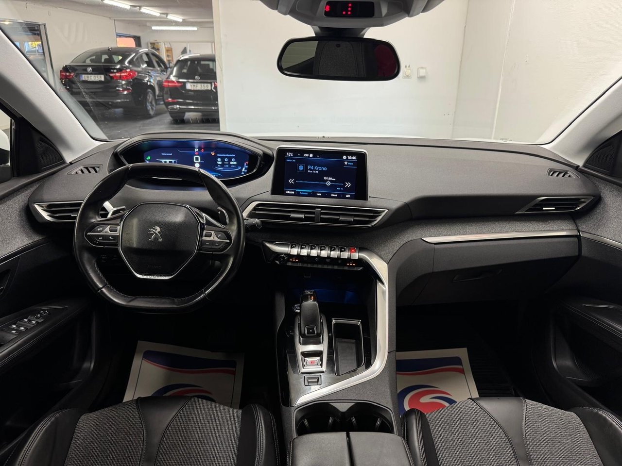 Peugeot 3008 1.2 PureTech 130 Allure 2017, photo 5/10