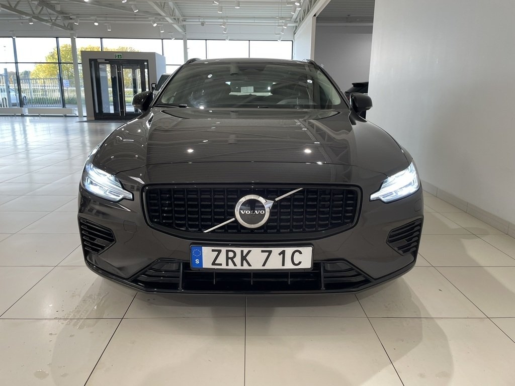 Volvo V60 Plus Dark 2024, bild 3/10