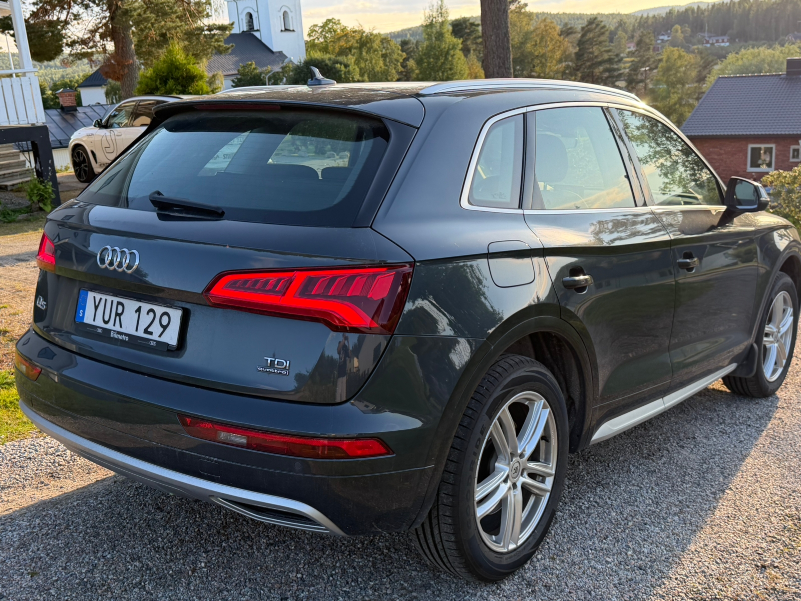 Audi Q5 2.0 TDI 2018, bild 4/10