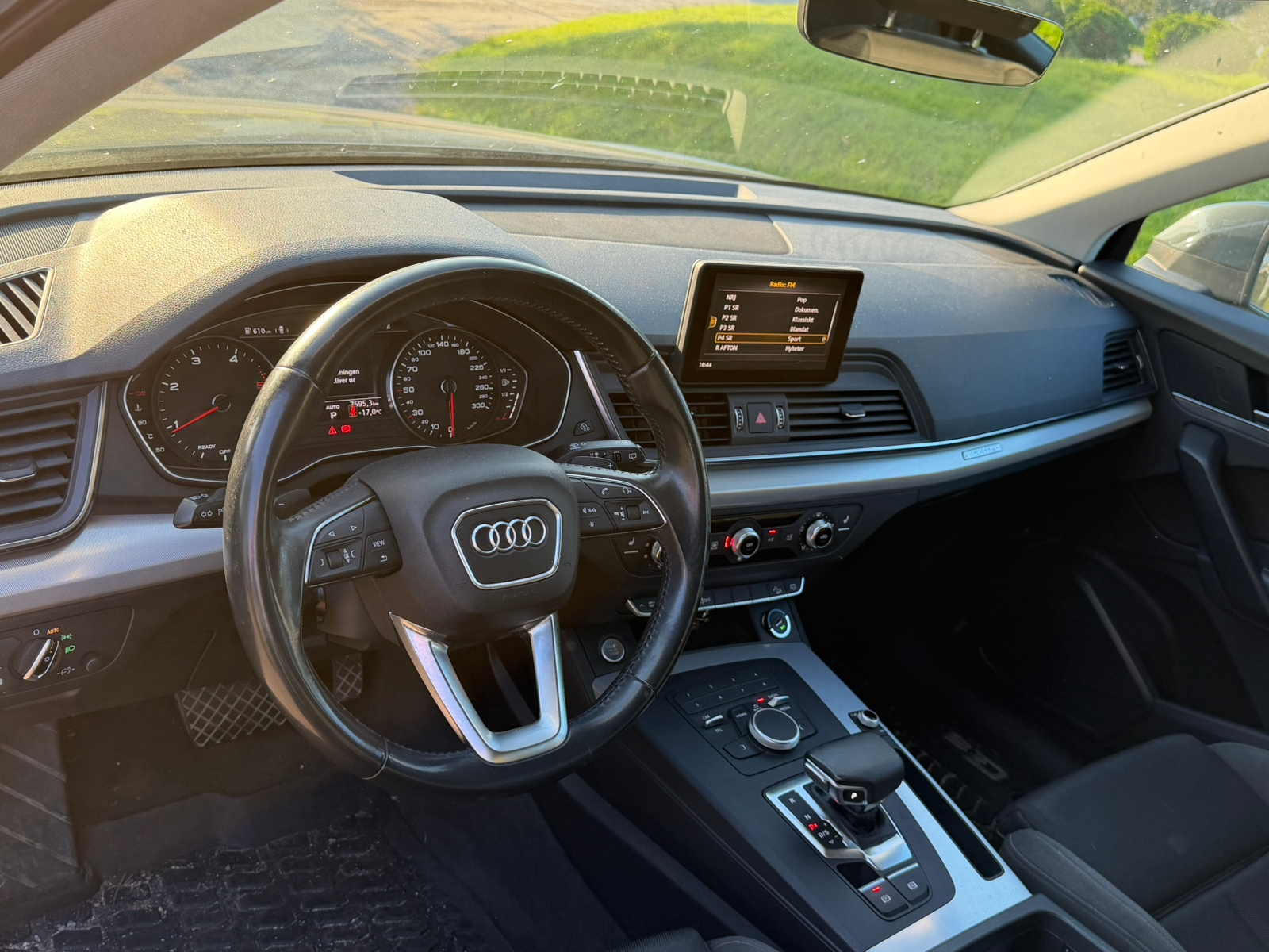 Audi Q5 2.0 TDI 2018, bild 7/10