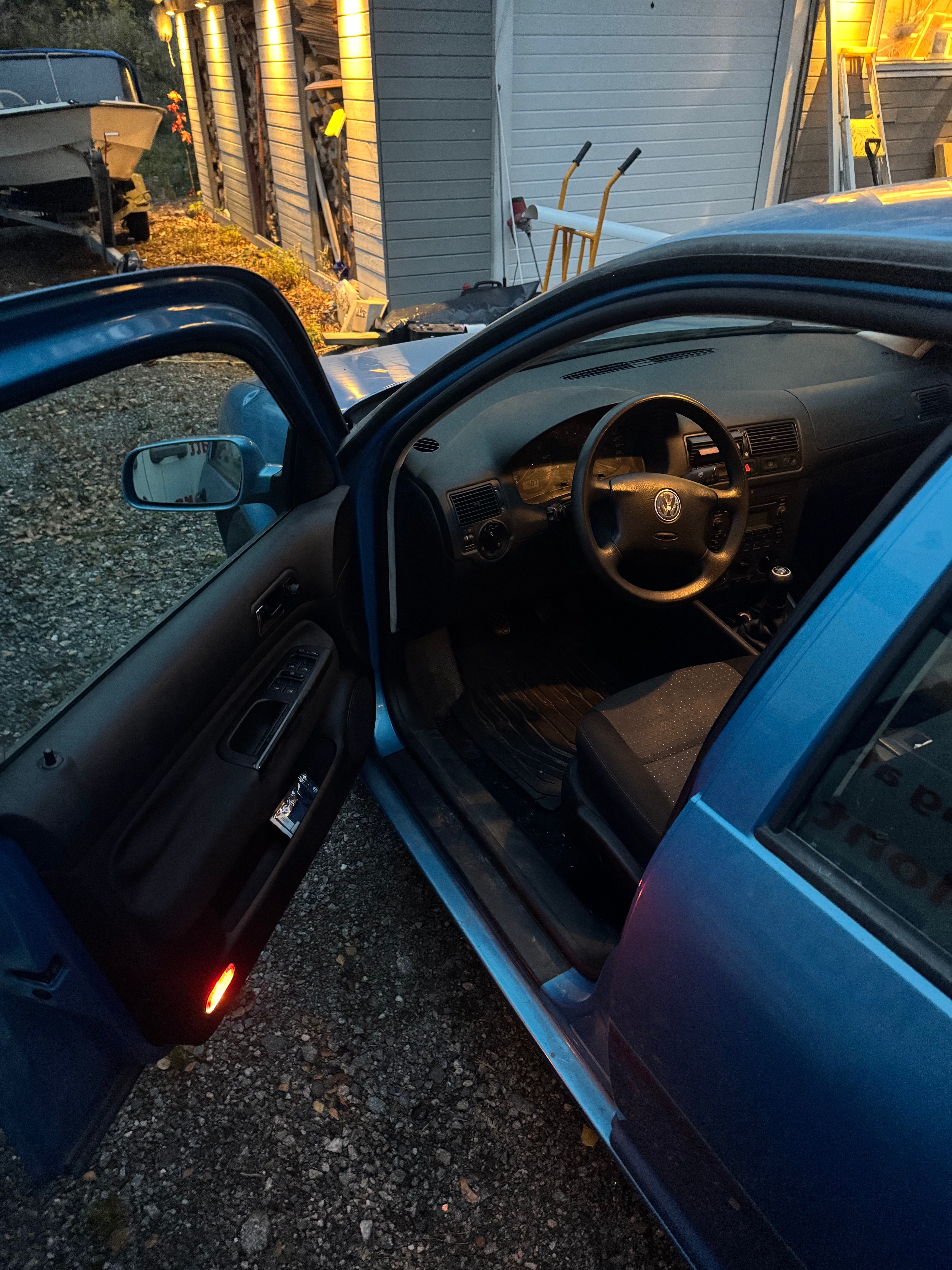 Volkswagen Golf 1.6 2003, bild 8/8