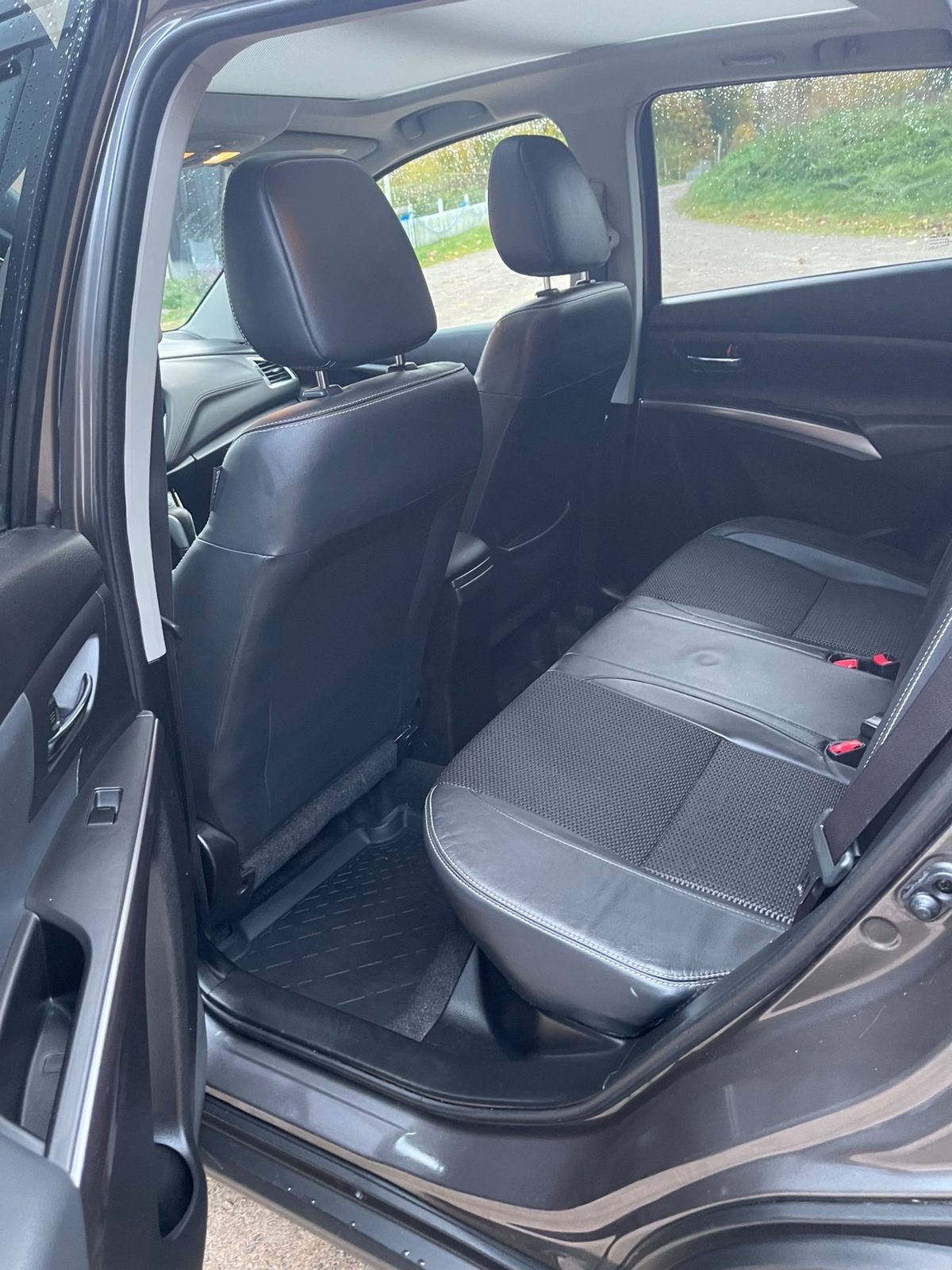 Suzuki S-Cross 1.4 Boosterjet Hybrid 2022, bild 6/7