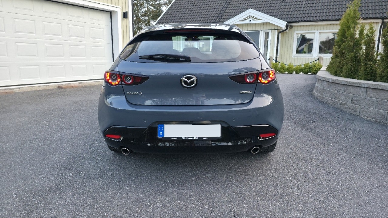 Mazda 3 2.0 e-SKYACTIV-G Hybrid 2019, bild 3/5
