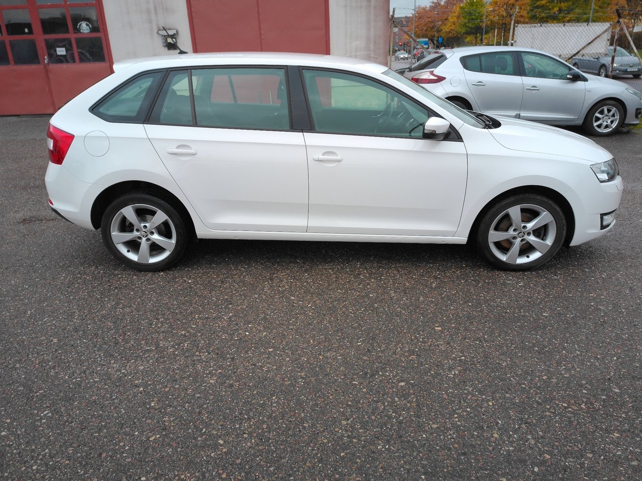 Skoda Rapid 1.2 TSI 2016, bild 10/10