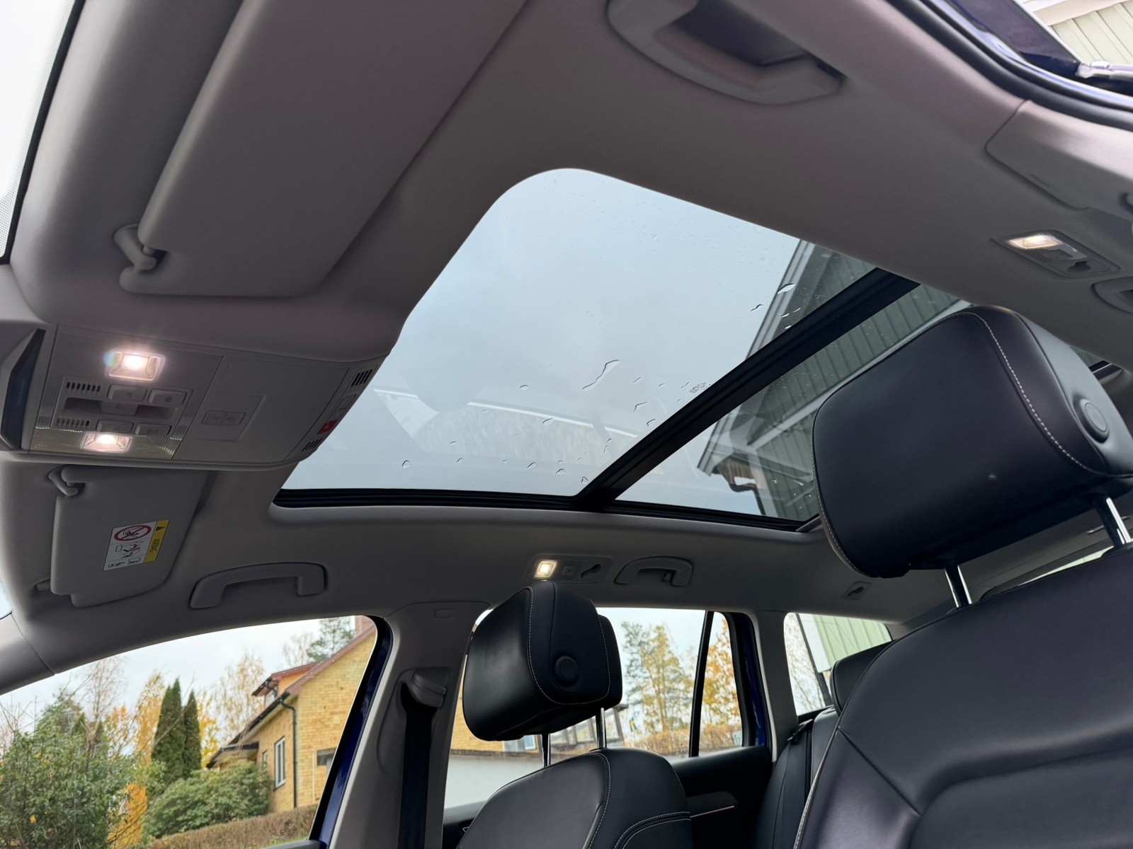Volkswagen Passat 2.0 TDI SCR R-Line 2021, bild 6/8