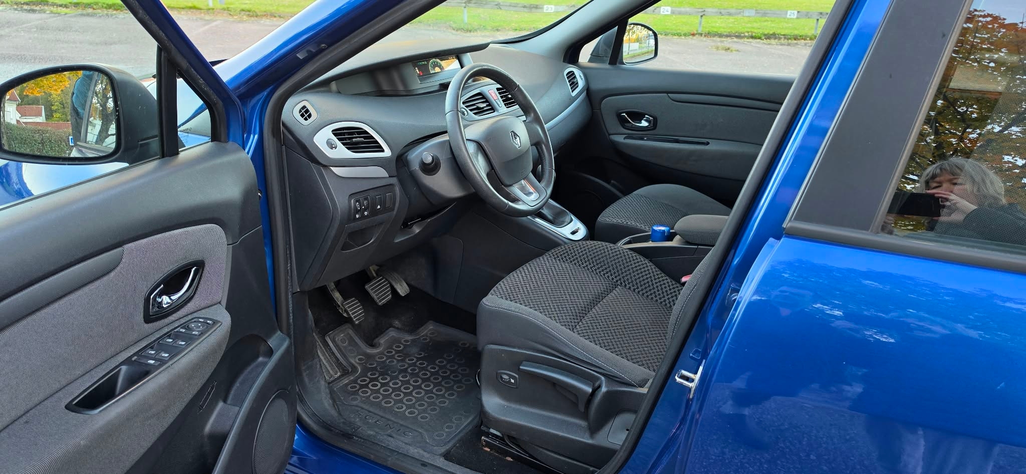 Renault Scenic 2012, bild 7/9