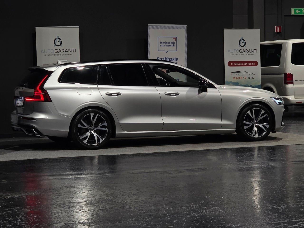 Volvo V60 T4 R Design 2020, bild 4/10